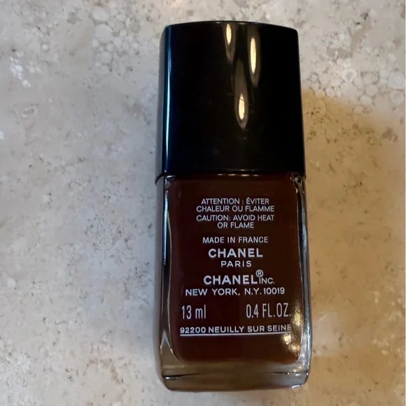 CHANEL Le Vernis Nail Colour in Deep Brown 469 imperial - Picture 3 of 4
